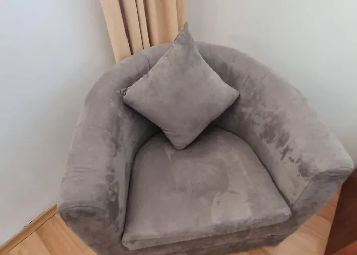 1br Homey Duplex 300mbps Wifi - Two Floor With Washer *