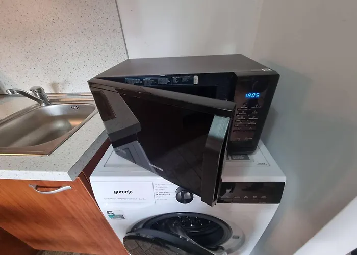 1br Homey Duplex 300mbps Wifi - Two Floor With Washer *