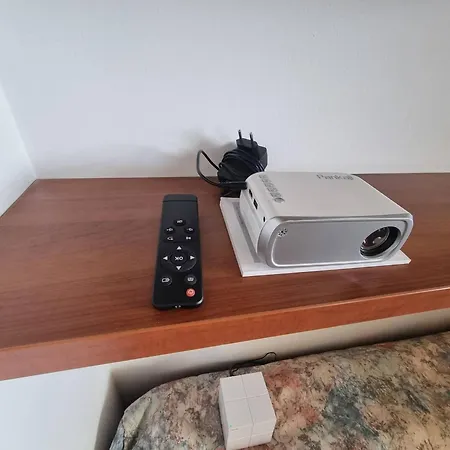 1br Homey Duplex 300mbps Wifi - Two Floor With Washer Apartamento