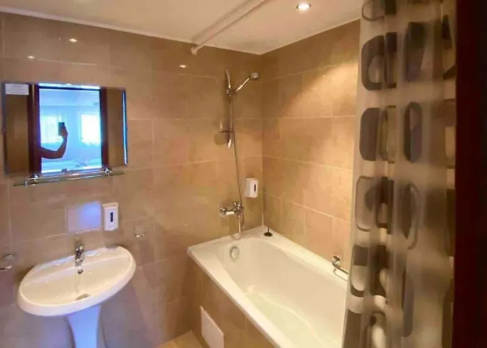 1br Homey Duplex 300mbps Wifi - Two Floor With Washer Apartment Bansko