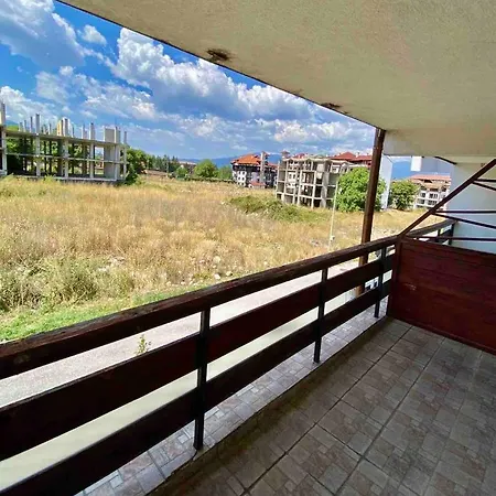 1br Homey Two Floor - 200mbps Wi-fi